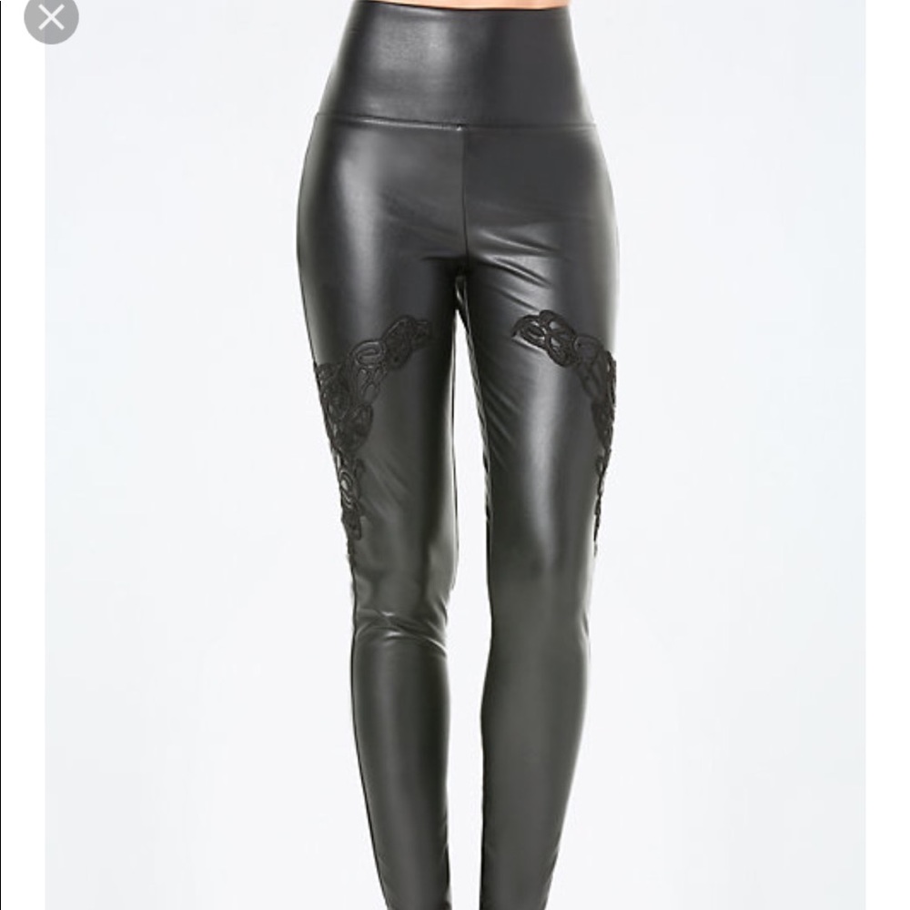Bebe leggings